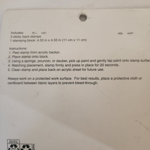 Hildie & Jo fabric stamp set Heart  4 piece-3 designs -1 stamping block New - Picture 2 of 2